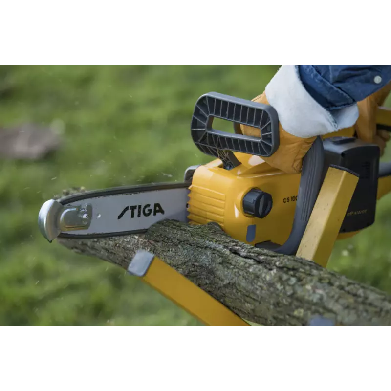 CS100eKit_271404101ST1_amb05_web